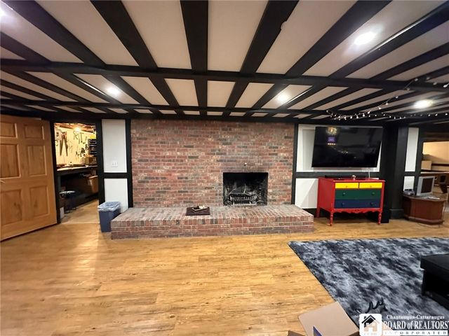 1186 Scarlata Drive, Hanover, NY 14136