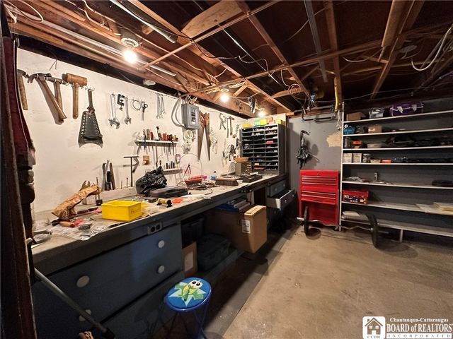 1186 Scarlata Drive, Hanover, NY 14136