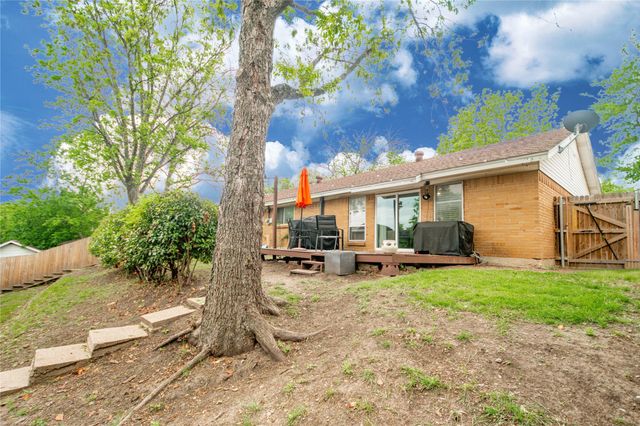 3041 Portales Drive, Fort Worth, TX 76116