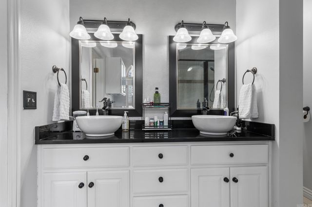 2718 Taylor Drive, Harrison, AR 72601