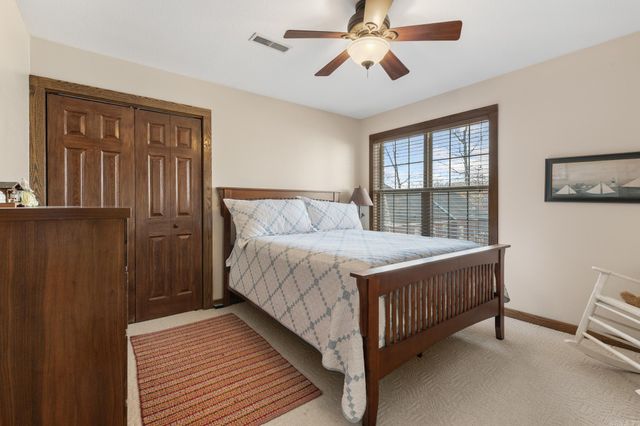 2718 Taylor Drive, Harrison, AR 72601