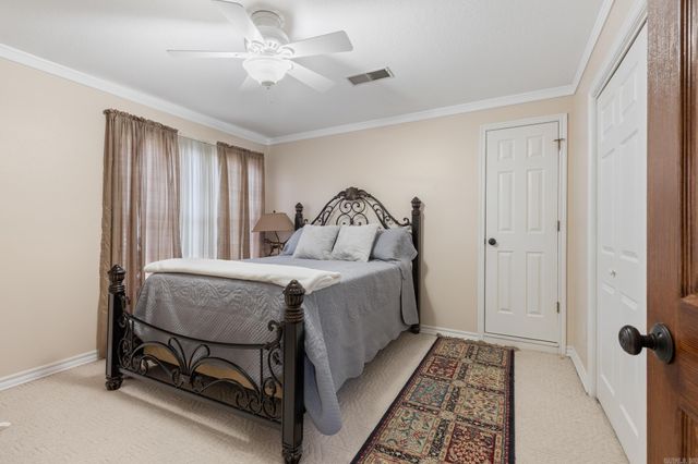 2718 Taylor Drive, Harrison, AR 72601