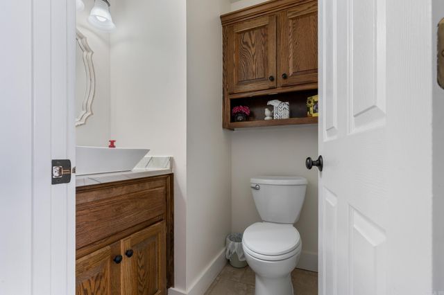 2718 Taylor Drive, Harrison, AR 72601