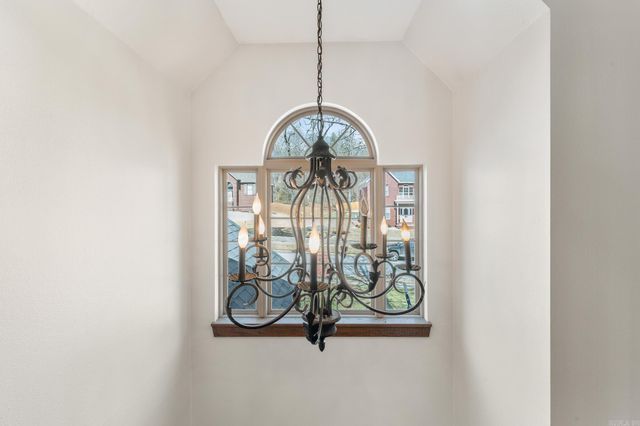 2718 Taylor Drive, Harrison, AR 72601