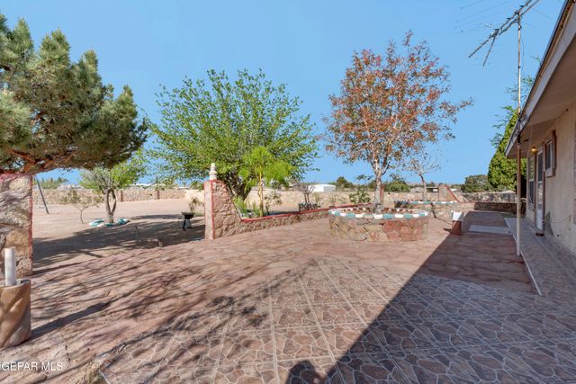 15931 HARRISON Road, El Paso, TX 79928