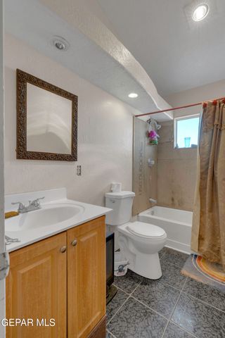 15931 HARRISON Road, El Paso, TX 79928