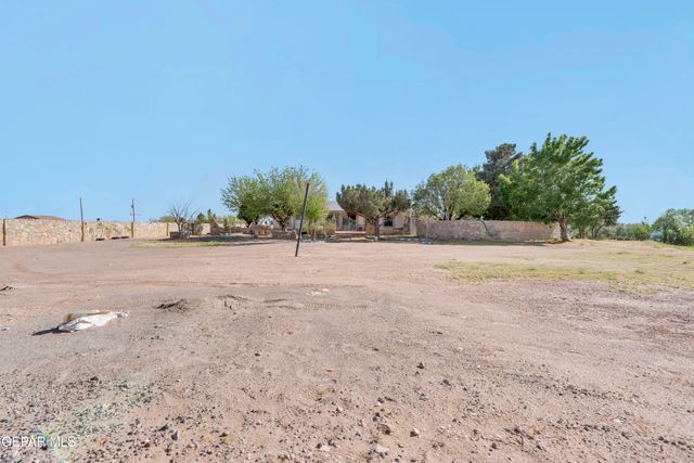 15931 HARRISON Road, El Paso, TX 79928