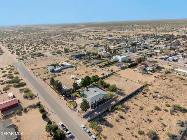 15931 HARRISON Road, El Paso, TX 79928