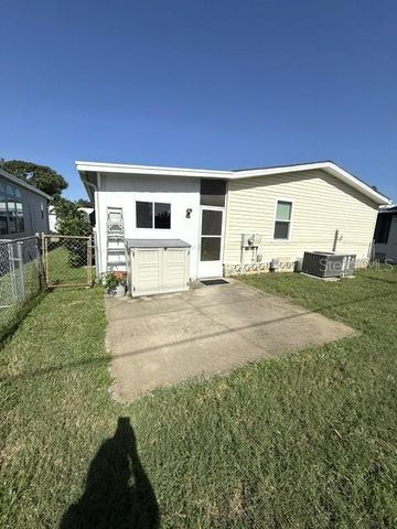1001 W STARKEY ROAD 475, Largo, FL 33771