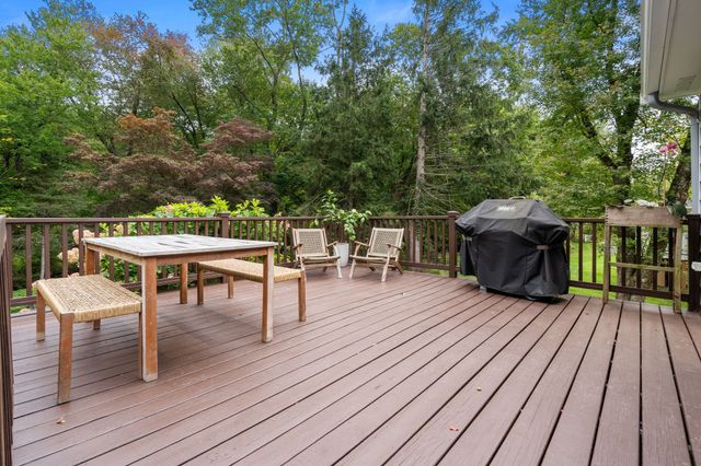 4 Woodmere, Framingham, MA 01701