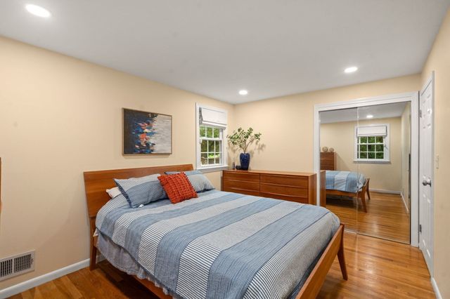 4 Woodmere, Framingham, MA 01701