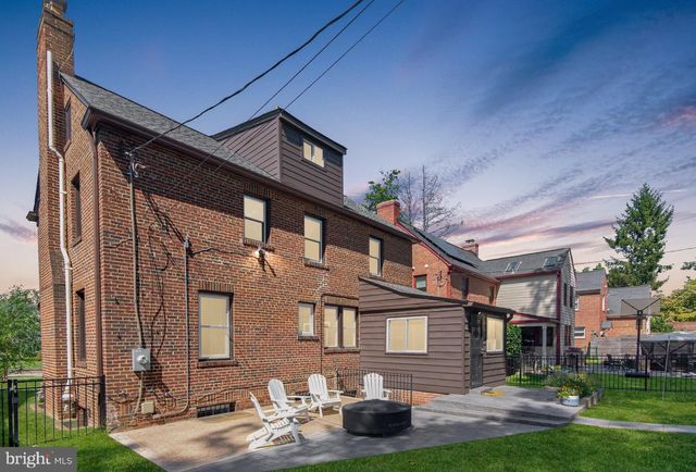 7729 16TH NW, Washington, DC 20012