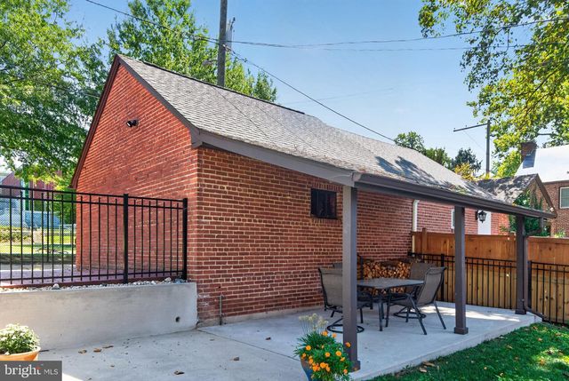 7729 16TH NW, Washington, DC 20012