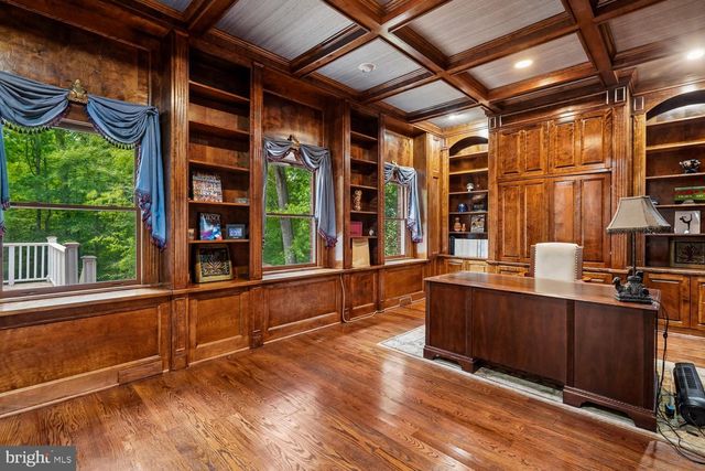 188 RIVER PARK DR, Great Falls, VA 22066