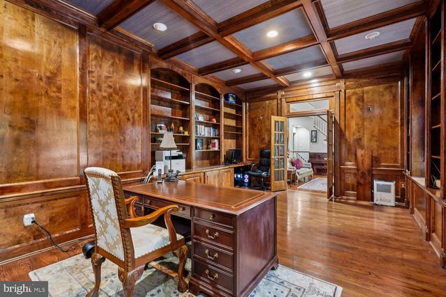 188 RIVER PARK DR, Great Falls, VA 22066