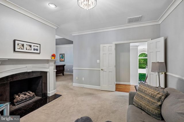 188 RIVER PARK DR, Great Falls, VA 22066