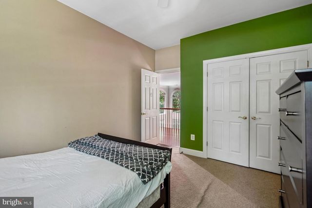 188 RIVER PARK DR, Great Falls, VA 22066