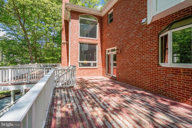 188 RIVER PARK DR, Great Falls, VA 22066