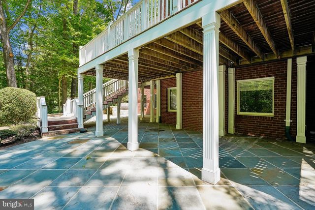 188 RIVER PARK DR, Great Falls, VA 22066
