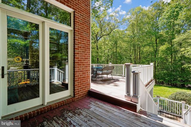 188 RIVER PARK DR, Great Falls, VA 22066