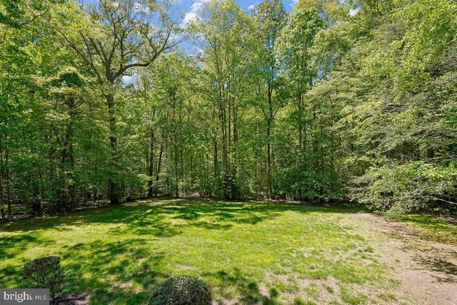 188 RIVER PARK DR, Great Falls, VA 22066