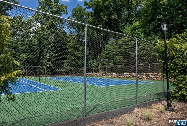 707 Thoreau Court, Mahwah, NJ 07430