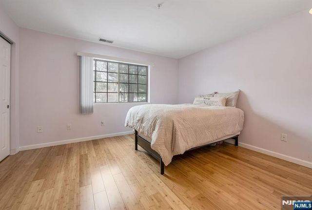 707 Thoreau Court, Mahwah, NJ 07430