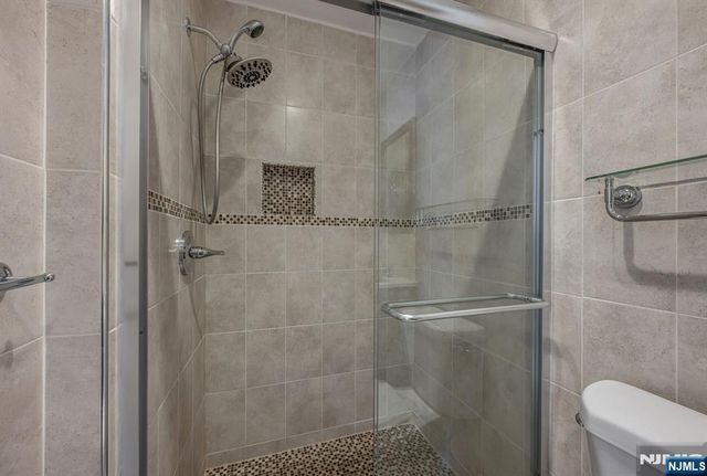 707 Thoreau Court, Mahwah, NJ 07430