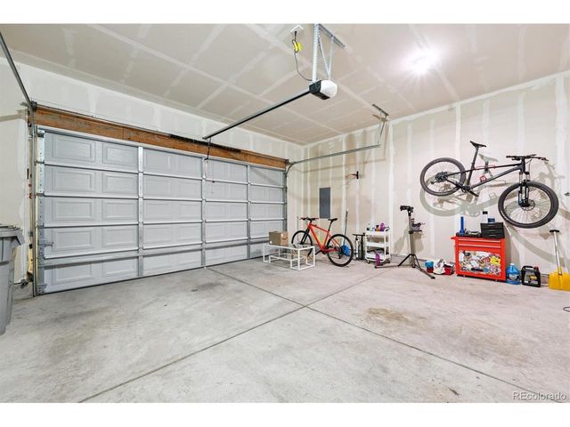 265 S 4th Ct, Deer Trail, CO 80105