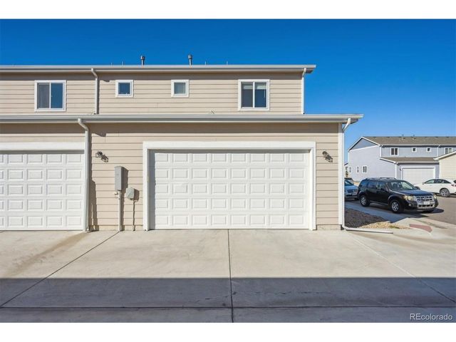 265 S 4th Ct, Deer Trail, CO 80105