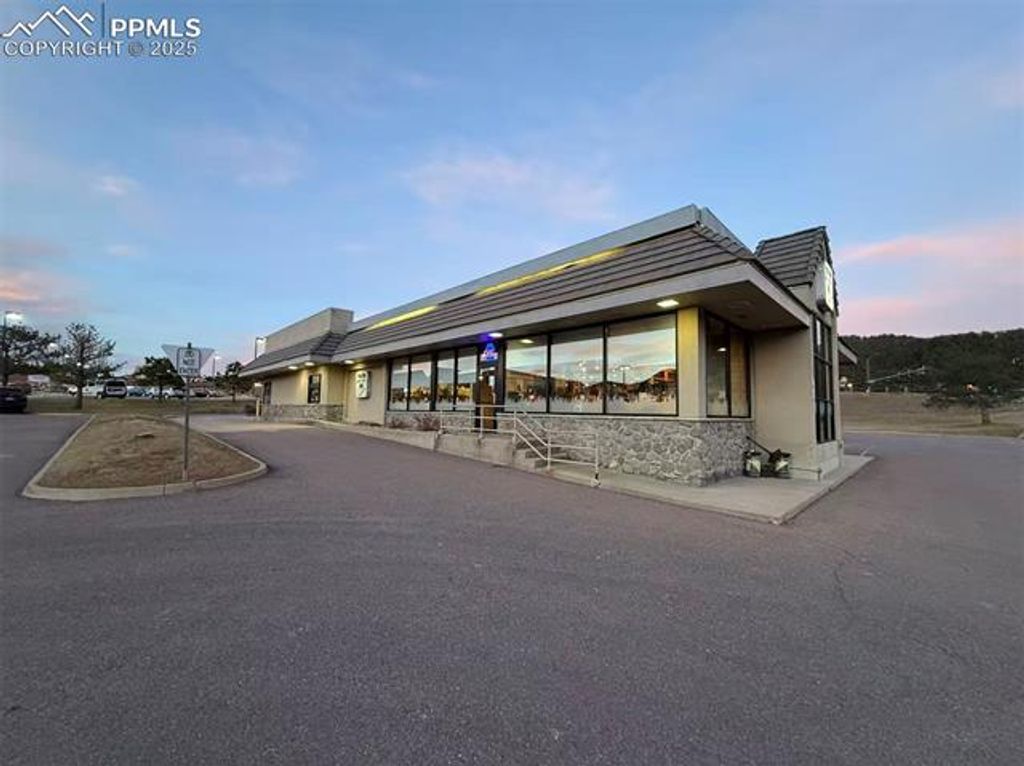1139 E Highway 24, Woodland Park, CO 80863 — photo 2