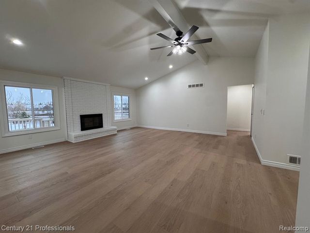 2633 Marlbank Drive, Sterling Heights, MI 48310