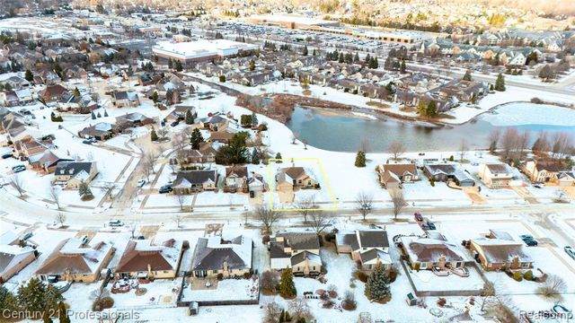 2633 Marlbank Drive, Sterling Heights, MI 48310