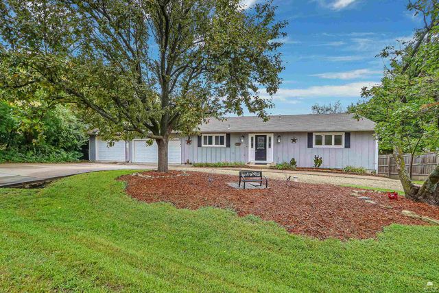 3214 Buffalo Road, Manhattan, KS 66503