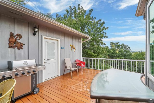 3214 Buffalo Road, Manhattan, KS 66503