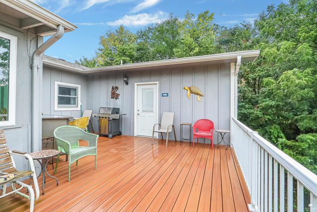3214 Buffalo Road, Manhattan, KS 66503