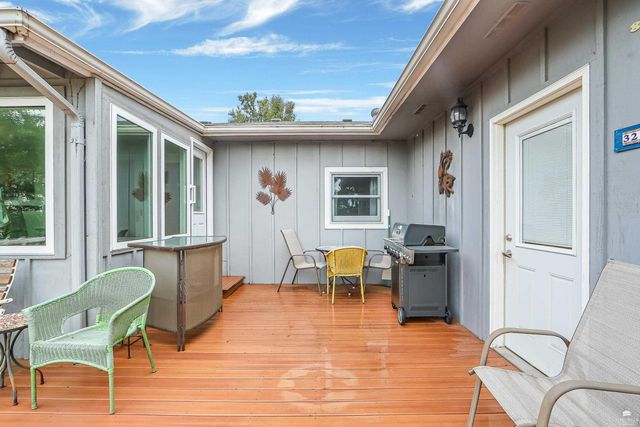 3214 Buffalo Road, Manhattan, KS 66503