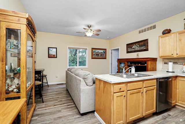 3214 Buffalo Road, Manhattan, KS 66503