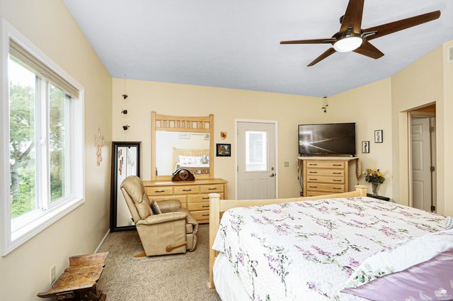 3214 Buffalo Road, Manhattan, KS 66503