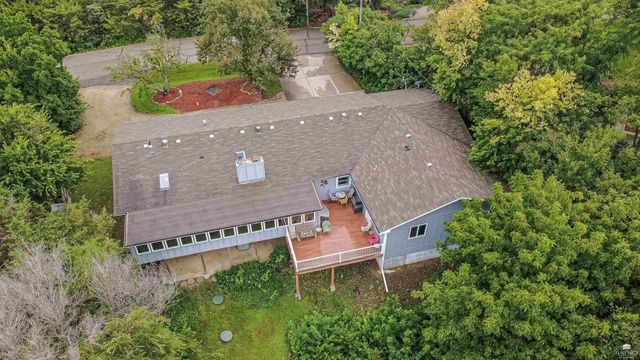 3214 Buffalo Road, Manhattan, KS 66503