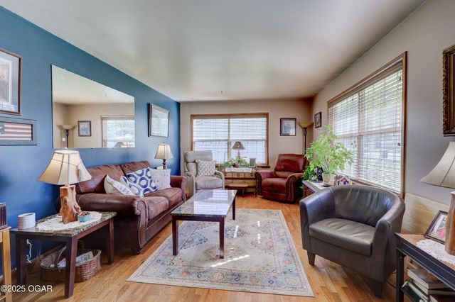 1121 Ash Street, Carthage, MO 64836