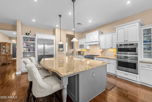 3738 E RIOPELLE Avenue, Gilbert, AZ 85298