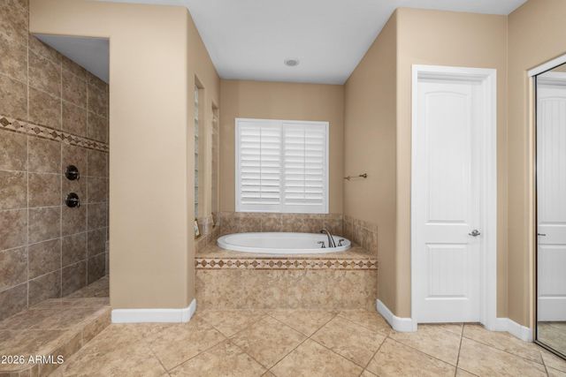 3738 E RIOPELLE Avenue, Gilbert, AZ 85298