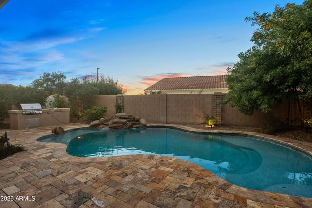 3738 E RIOPELLE Avenue, Gilbert, AZ 85298