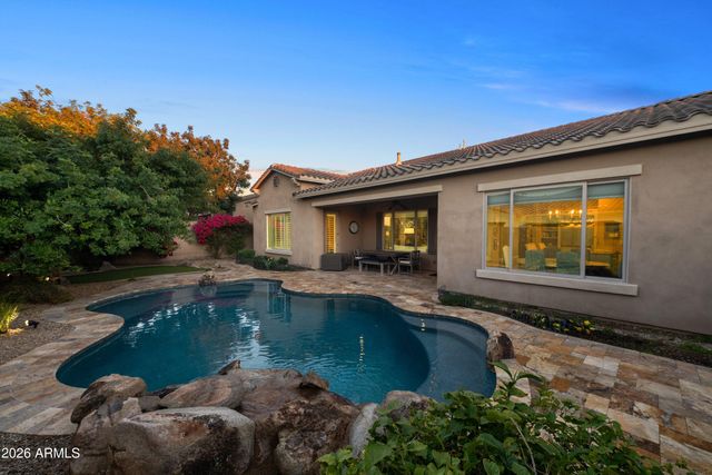 3738 E RIOPELLE Avenue, Gilbert, AZ 85298