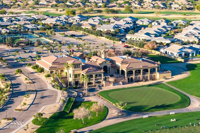 3738 E RIOPELLE Avenue, Gilbert, AZ 85298