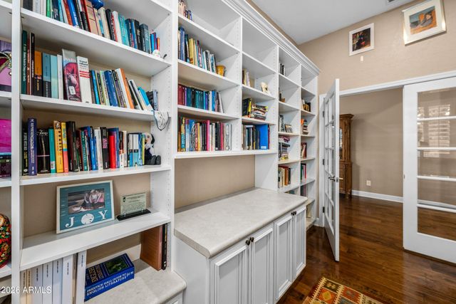 3738 E RIOPELLE Avenue, Gilbert, AZ 85298