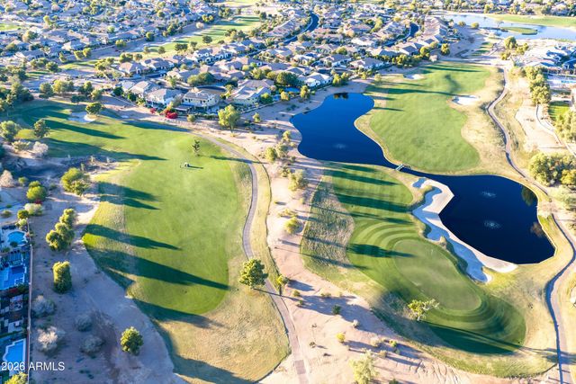 3738 E RIOPELLE Avenue, Gilbert, AZ 85298