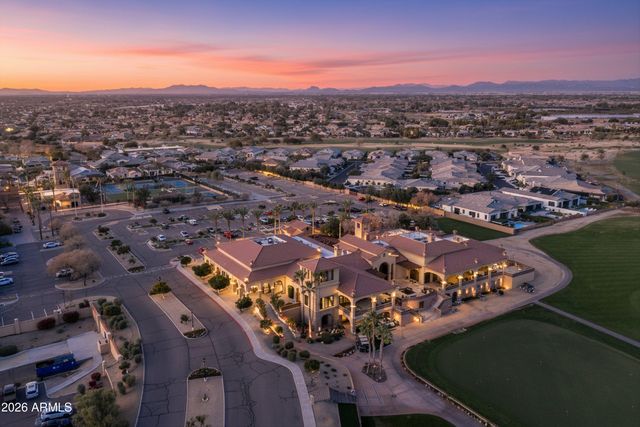 3738 E RIOPELLE Avenue, Gilbert, AZ 85298