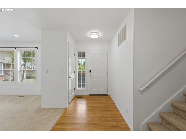 7035 Sw 164TH Ter, Beaverton, OR 97007